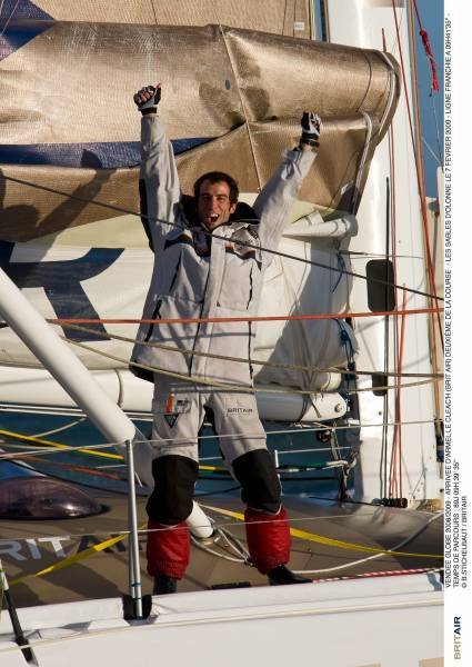 armel-le-cleace28099h-imoca-sailor-of-the-year-2009 ARMEL LE CLEAC’H World Champion (Photo By Brit Air)