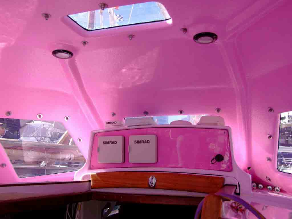 Jessica Watson's Pink Boat (Photo by Colin Merry)