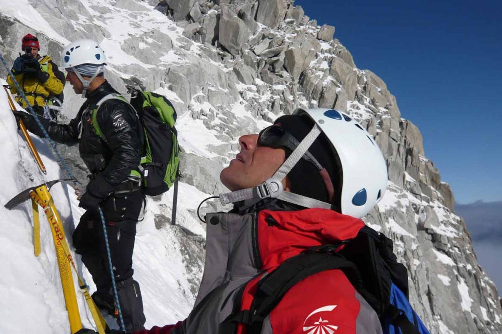 Groupama 3 Crew Scale Mont Blanc (Photo by Eric Loizeau)