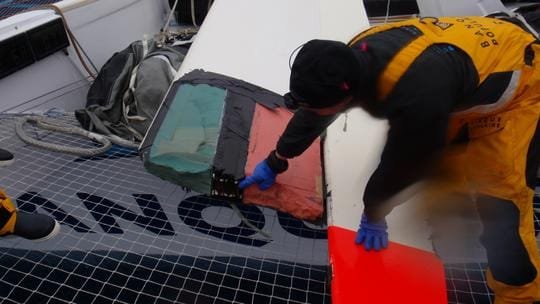 Max-Tri Banque Populaire Daggerboard Repair Maxi Trimaran Banque Populaire V Daggerboard Repair (Photo courtesy Banque Populaire)